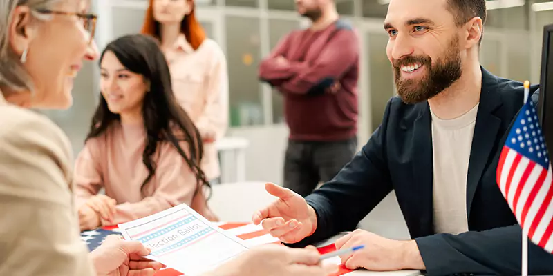 Why Choose Our Expert US Immigration Consultants in Canada?